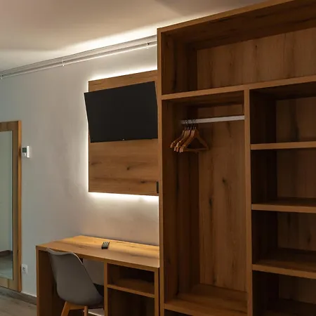 Hostel El 9 Baral-la